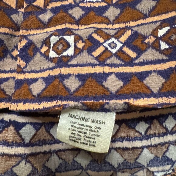 Pendleton Vintage Lobo Button up shirt Size M Aztec Western Southwestern - Picture 8 of 8